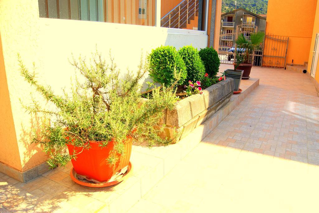 Guesthouse Vila Smilja Podgorica Esterno foto